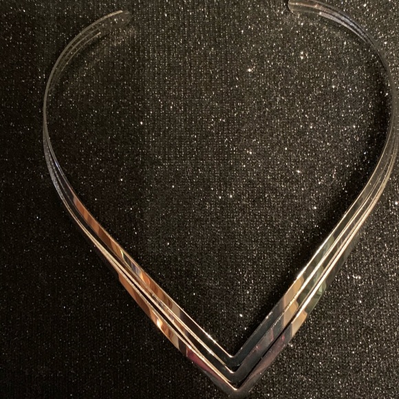 New silver plated V. Choker - Picture 2 of 3